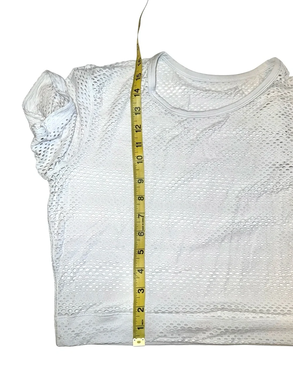 Lululemon Sweat Your Heart Out Short Sleeve Cropped White Fits Like Small